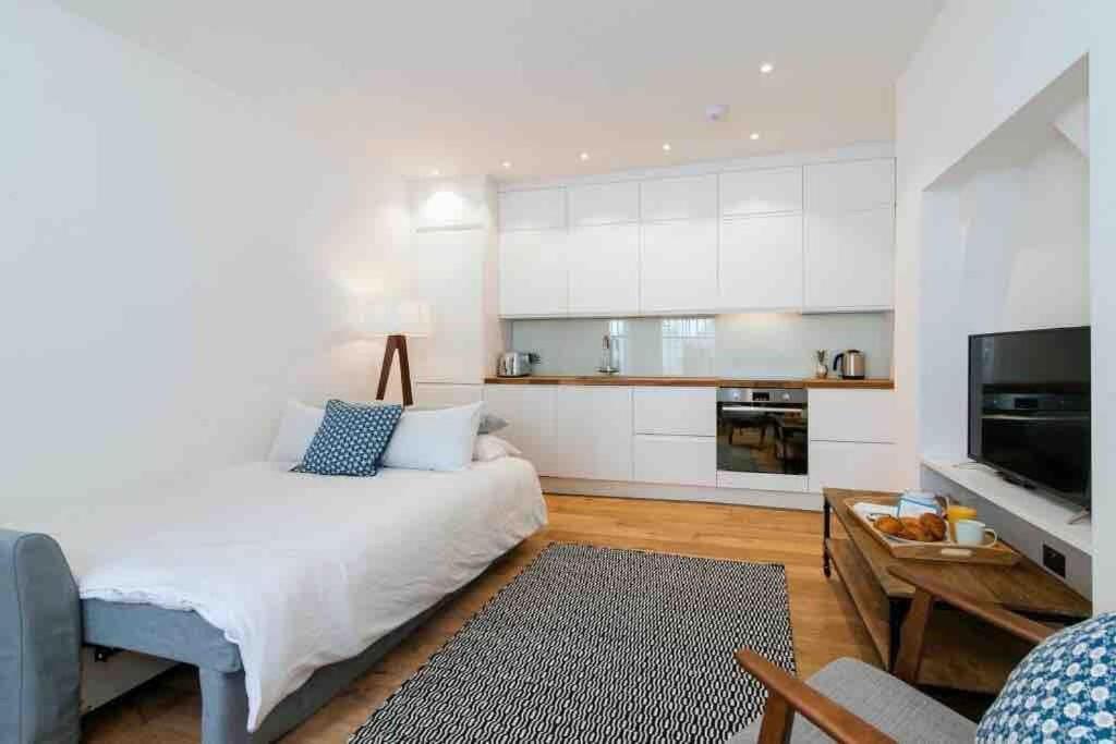 Charming Stylish One-Bedroom Apartment London Exteriör bild